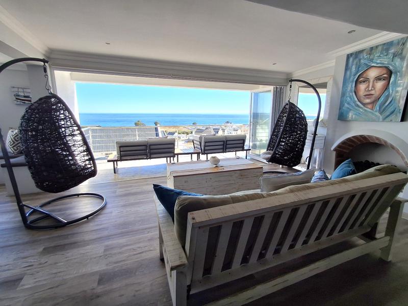 4 Bedroom Property for Sale in Da Gama Bay Western Cape